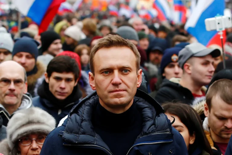 Alexei-Navalny-lead-obituary-russia-opposition-GettyImages-1127091518