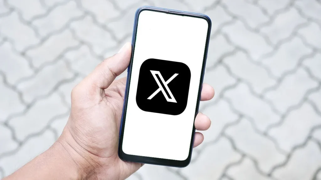 is-x-down-right-now1-1724820643